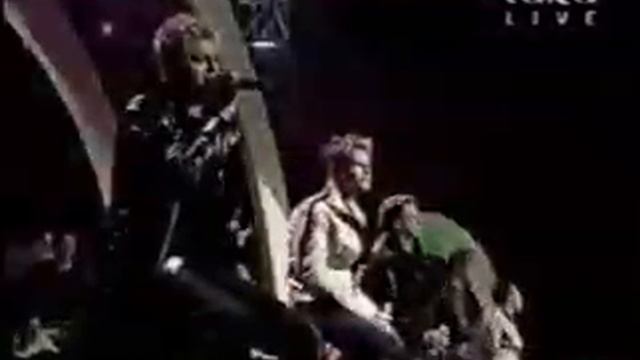 Westlife   04 I Lay My Love On You Childline 27 01 2001