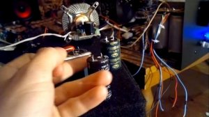 Прикол! Возможности конденсаторов на 10000uF 50v (4 штуки)