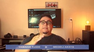 MEDELI AKX10   VS   YAMAHA PSR SX600