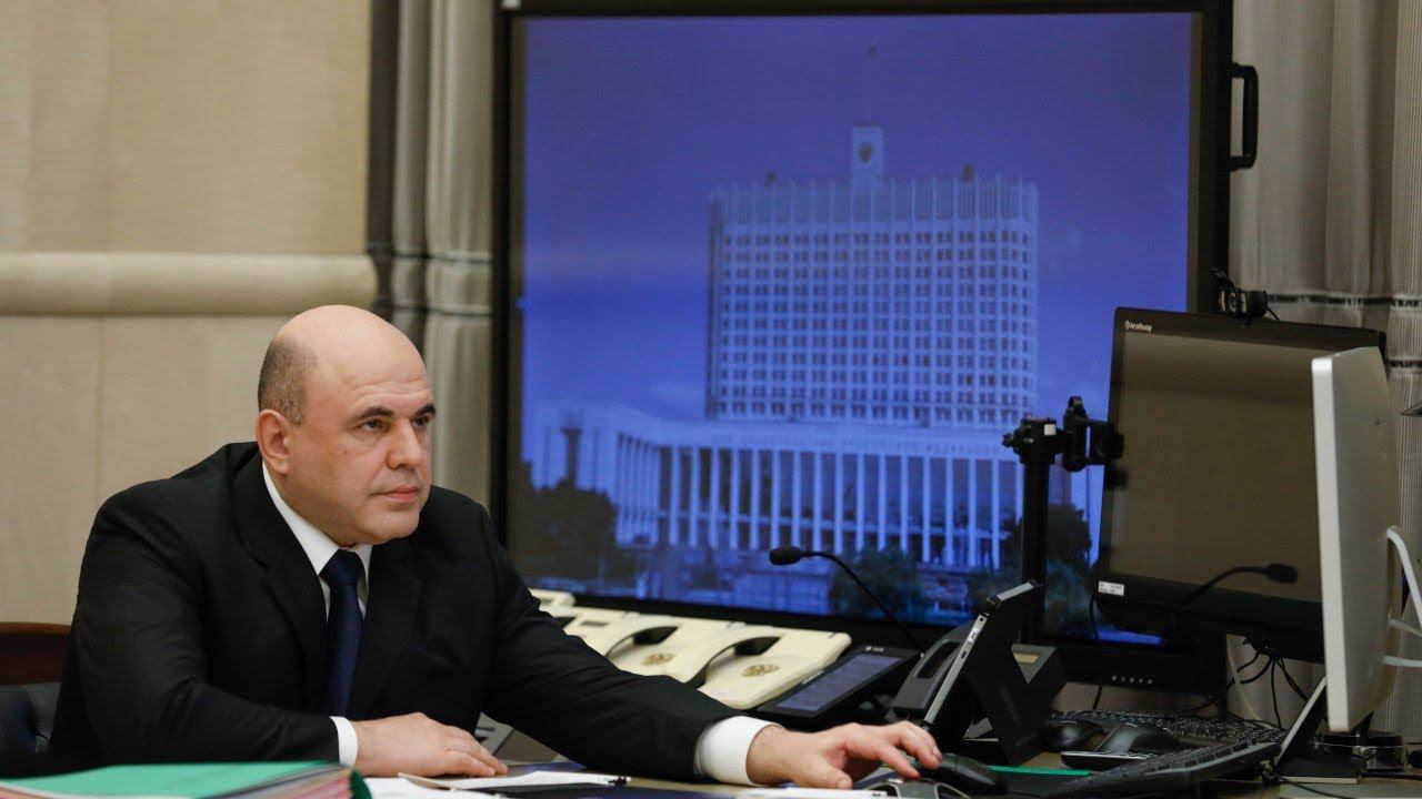 Частные клиники в помощь пожилым, поддержка обманутых дольщиков и другое – заседание правительства