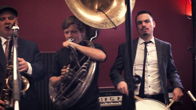 Havana | Honor Brass Band смотреть онлайн