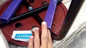 Починить стул табурет Nika Ижевск с пластиковым седлом и железными ножками