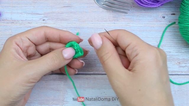 Без спиц и крючка - Легко и Красиво! Как сделать Виноград из пряжи ? Yarn grapes making смотреть онлайн
