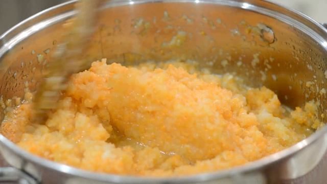 КАБАЧКОВА ІКРА З МАЙОНЕЗОМ І ТОМАТНОЮ ПАСТОЮ НА ЗИМУ.КАБАЧКОВА ІКРА З МАЙОНЕЗОМ РЕЦЕПТ. смотреть онлайн