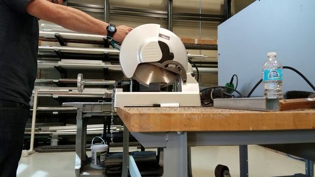 Makita cold cut смотреть онлайн