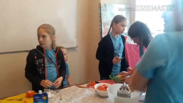 Кулинарный мастер-класс в нашем английском лагере! смотреть онлайн