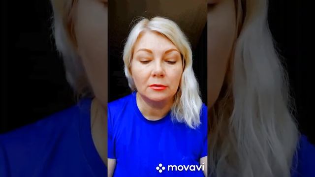 Как надеть контактную линзу, как перекрывает карий глаз, зелёная контактная линза Adria Green смотреть онлайн