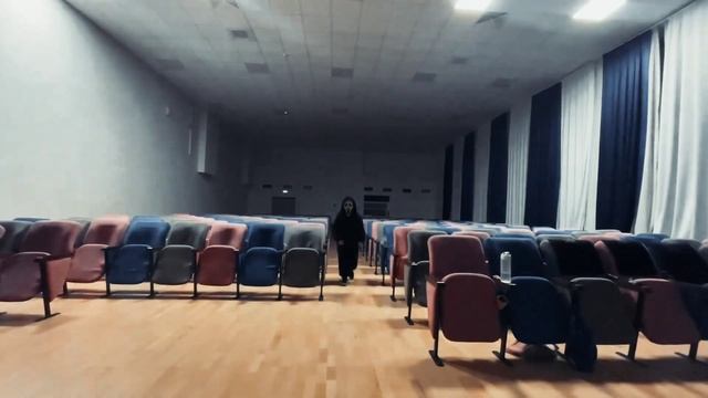 Что делать, если тебя преследует страх сцены? Захватывающий видеоролик студии "Гримерка" СОШ№7 смотреть онлайн