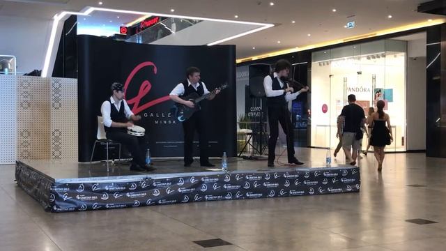 Оркестр Фишера. Минск, ТЦ Галерея-Минск. Кукушка - Кино
