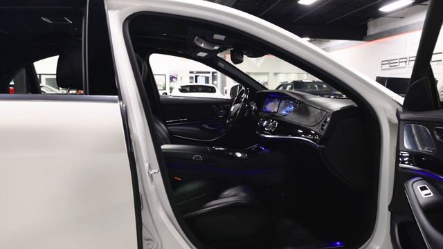 2016 Mercedes-Benz S-Class S 550 Showcase смотреть онлайн