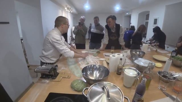 Корпоратив на 8-е марта в "КОСКО" смотреть онлайн