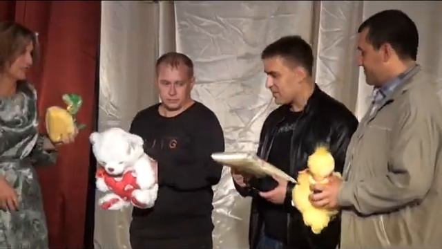 За любовь и верность! – В Вятских Полянах отметили День семьи, любви и верности смотреть онлайн