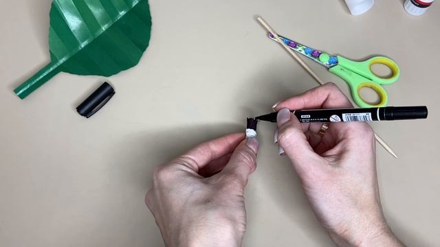 Анна Максименко, воспитатель Школы № 648. Двигающаяся гусеница смотреть онлайн