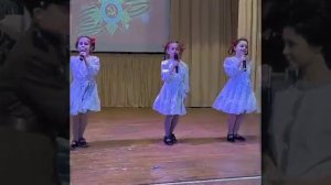 ПЕСНЯ "У СОЛДАТА ВЫХОДНОЙ"