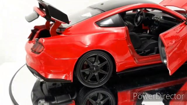 1:18 Maisto 2020 Ford Mustang Shelby GT500 смотреть онлайн