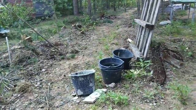 Автономная канализация септик в загородном доме.