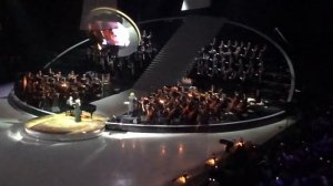 Лара Фабиан (просвещается Дмитрию Хворостовскому )