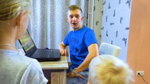 Папа запретил мультики детям что будет дулать Милана и Даня! Скетч от family box
