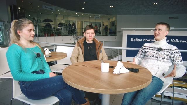 Забираем VW Polo с клиентами. Пробный формат видео. смотреть онлайн