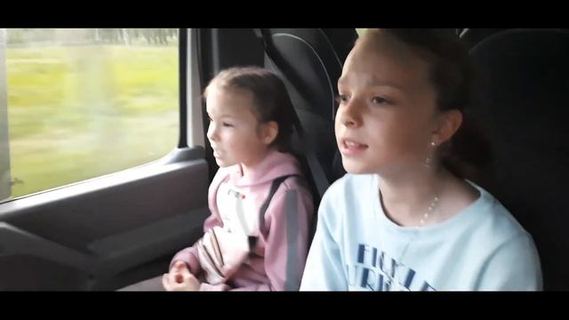 //С Дочурками с песнями к Вовану Козаченку на Коржи за Петрен-Дюрком в тюбике// смотреть онлайн