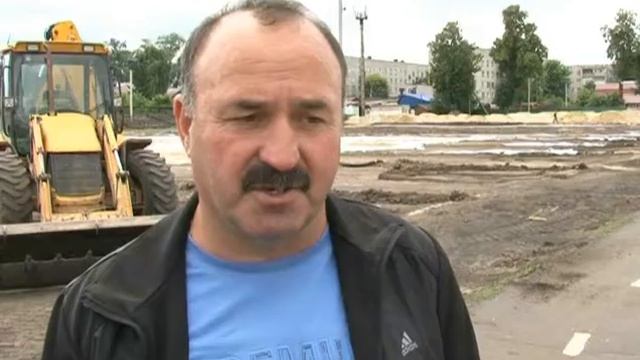 Строительство футбольного поля смотреть онлайн