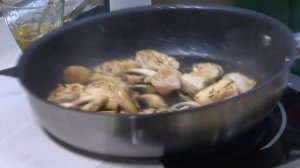 Рецепт итальянской пасты дома: пенне с соусом песто