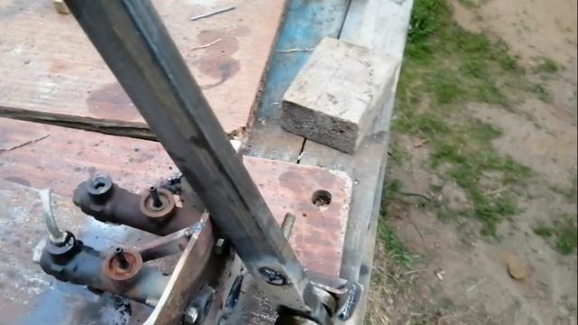 Узел фрикционов.Поворотный узел для самодельного гусеничного вездехода смотреть онлайн