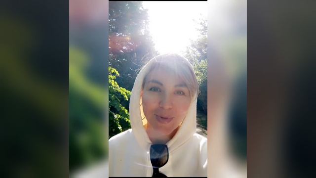 Массаж пальцев- наполнение энергией  ладонь  несёт такую же функцию, как коррекционная хиромантия