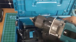 Самый мощный шуруповёрт Makita xgt df001g.