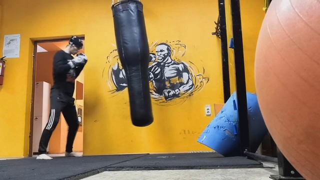 БОКС БОРЬБА ВСЁ ТО ЧТО СДЕЛАЕТ ВАС СИЛЬНЕЕ смотреть онлайн