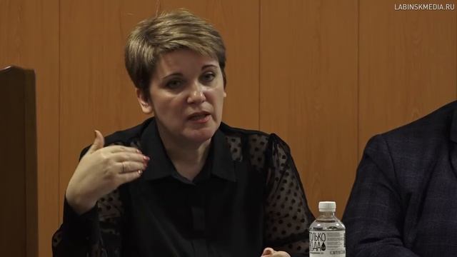 Совещание по вопросам подготовки Лабинска к празднику смотреть онлайн