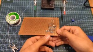 ЛАМПА С ДАТЧИКОМ ДВИЖЕНИЯ СВОИМИ РУКАМИ.