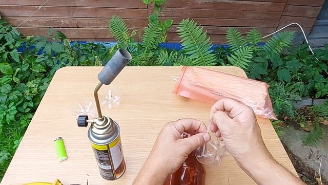 Отпугиватель кротов и птиц из пластиковых бутылок. Ветряк своими руками.