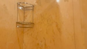 Отделка натуральным розовым мрамором санузла в квартире (Москва) на заказ