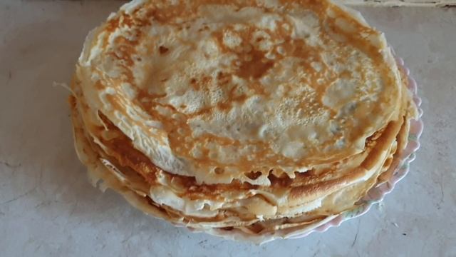 Семейный влог из Эстонии.Как сварить борщ.Подкормка комнатных растений.Рецепт домашних котлет.Влог