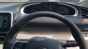 TOYOTA SIENTA 2015 G HYBRID ДругАвто