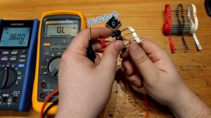 Fluke 87V MAX versus Hioki DT4282