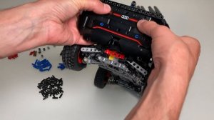 Обзор новинки Lego Technic Audi RS Q e-tron 42160 (10+) часть 2