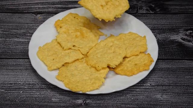 Сырные чипсы в духовке - закуска к пиву? Проверка рецептов из Тик Тока.