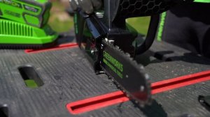 Цепная пила аккумуляторная одноручная Greenworks GD40TCS 40V, бесщеточный двигатель (арт 2003807)