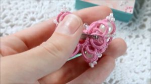 Брошь Бабочка в технике фриволите (анкарс)