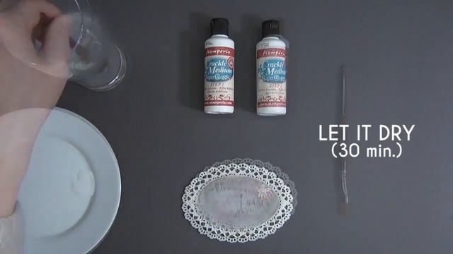 Как создать эффект Crackle от Stamperia смотреть онлайн