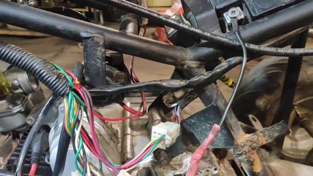 НЕТ ИСКРЫ НА ДЕТСКОМ КВАДРОЦИКЛЕ. ПРОБЛЕМЫ С СИГНАЛИЗАЦИЕЙ. смотреть онлайн