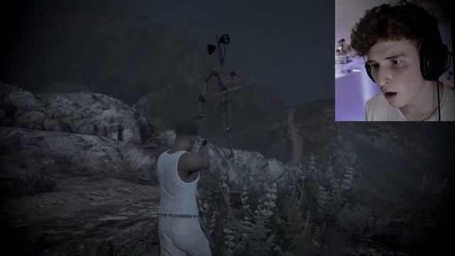 SIREN HEAD CHASES ME In GTA 5.. (TERRIFYING) смотреть онлайн