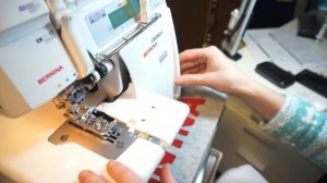 Обзор коверлока BERNINA 1300MDC #3