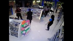 Сегодня праздник у девчат! сегодня будут танцы!