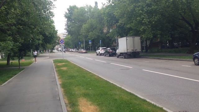 Москва 2620 улица Маршала Вершинина лето день