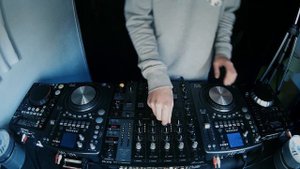 Tech House Sessions #023 || SRK!