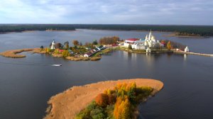 Мужской монастырь _Нило-Столобенская пустынь_ на озере Селигер