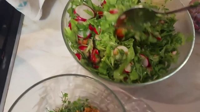 обалденный  "Осетинский пирог" со свекольный ботвой и сыром#пирог#свекольный#готовлюдома#простаяеда